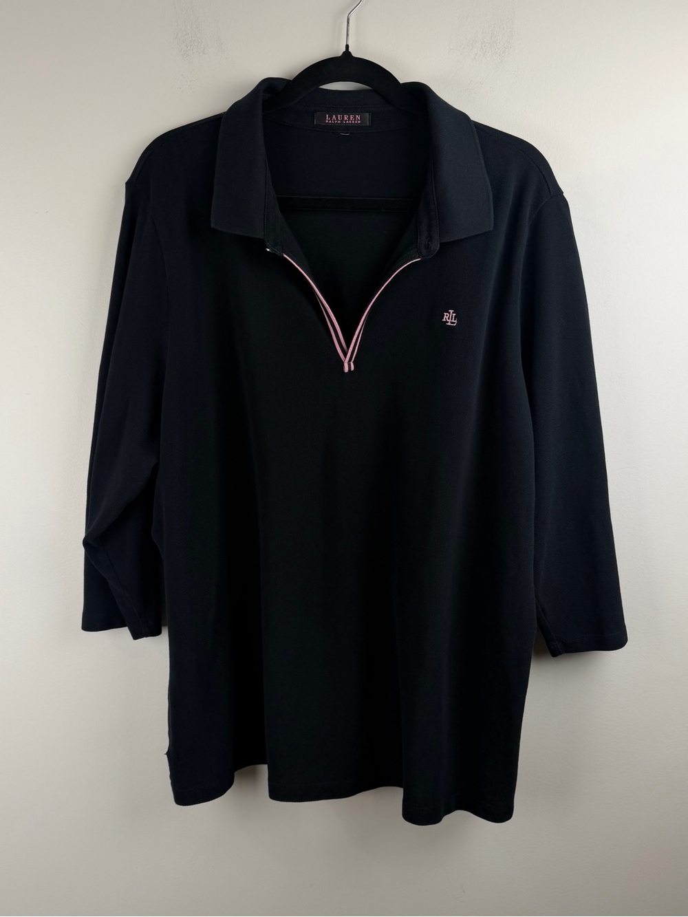 Lauren Ralph Lauren Women V- Neck Shirt 3/4 Sleeve Collared Black / Pink Top 2X